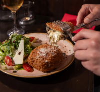 Chausson de brie à la truffe noire